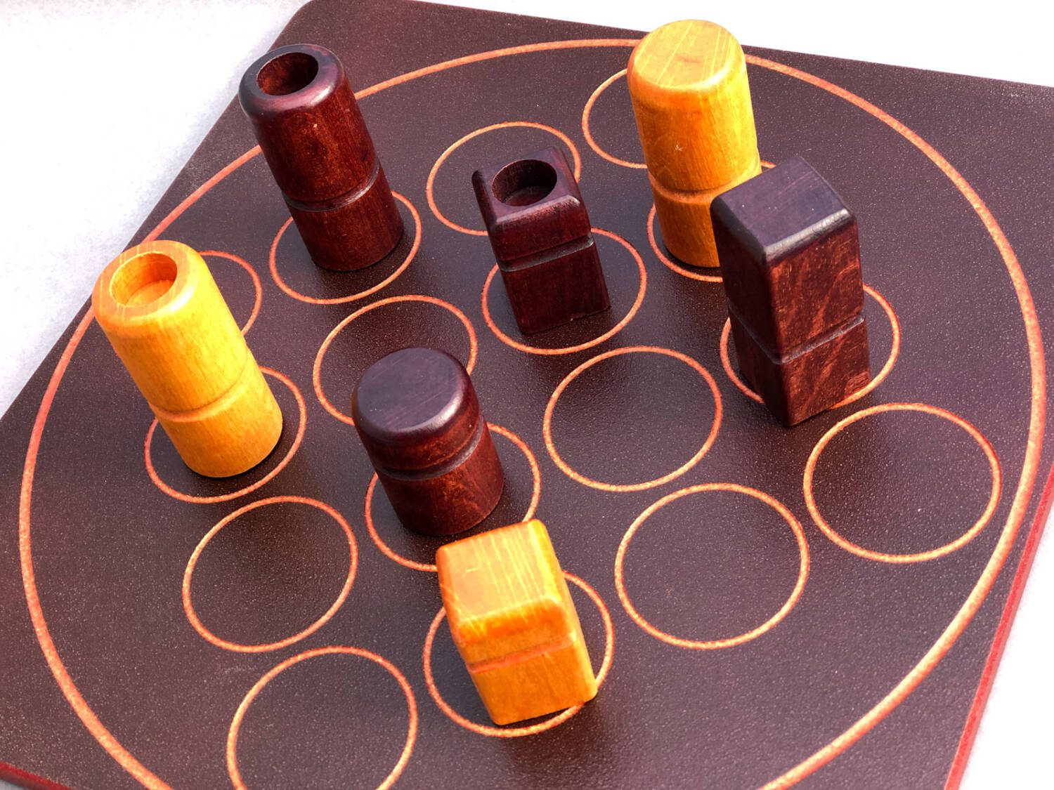 Quarto game in progress.