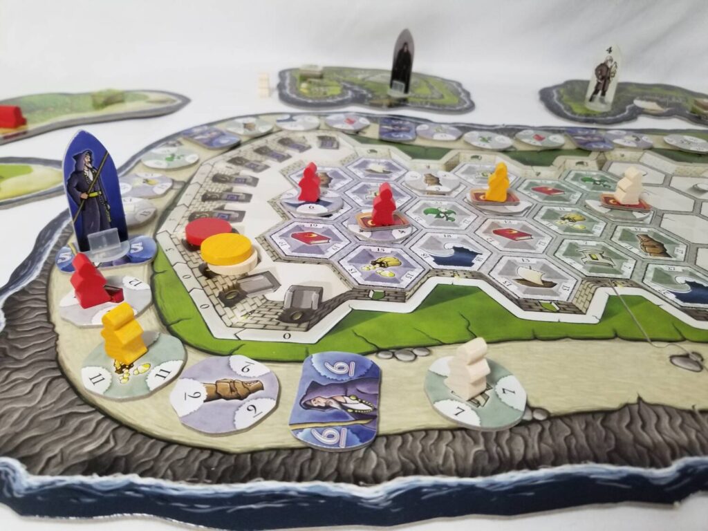 Focused on Feld: Luna Game Review – Meeple Mountain