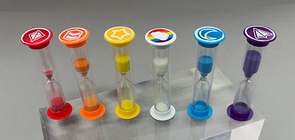 The six sand timers/kites.